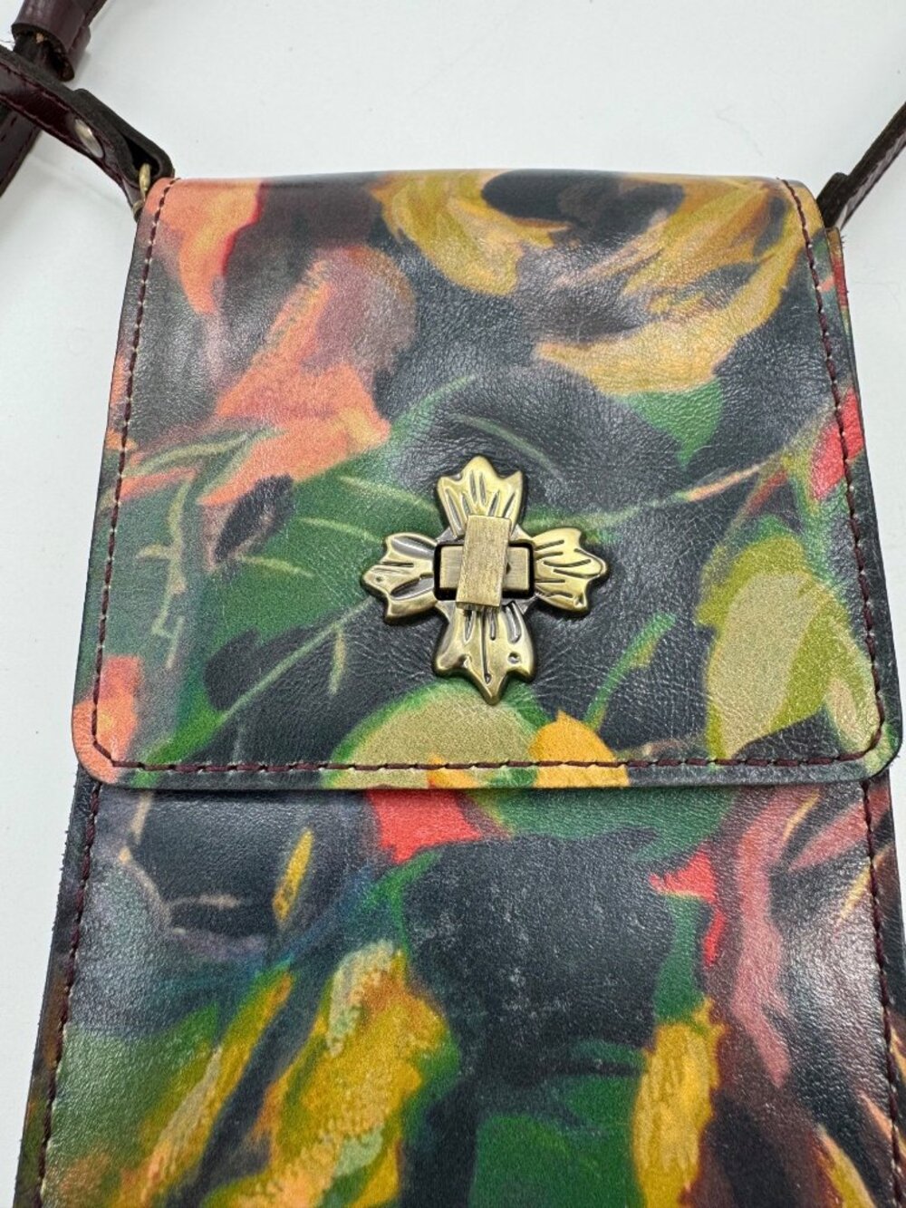 Patricia Nash Winter Bloom Floral Leather Crossbody Bag With Adjustable Strap - Picture 7 of 14